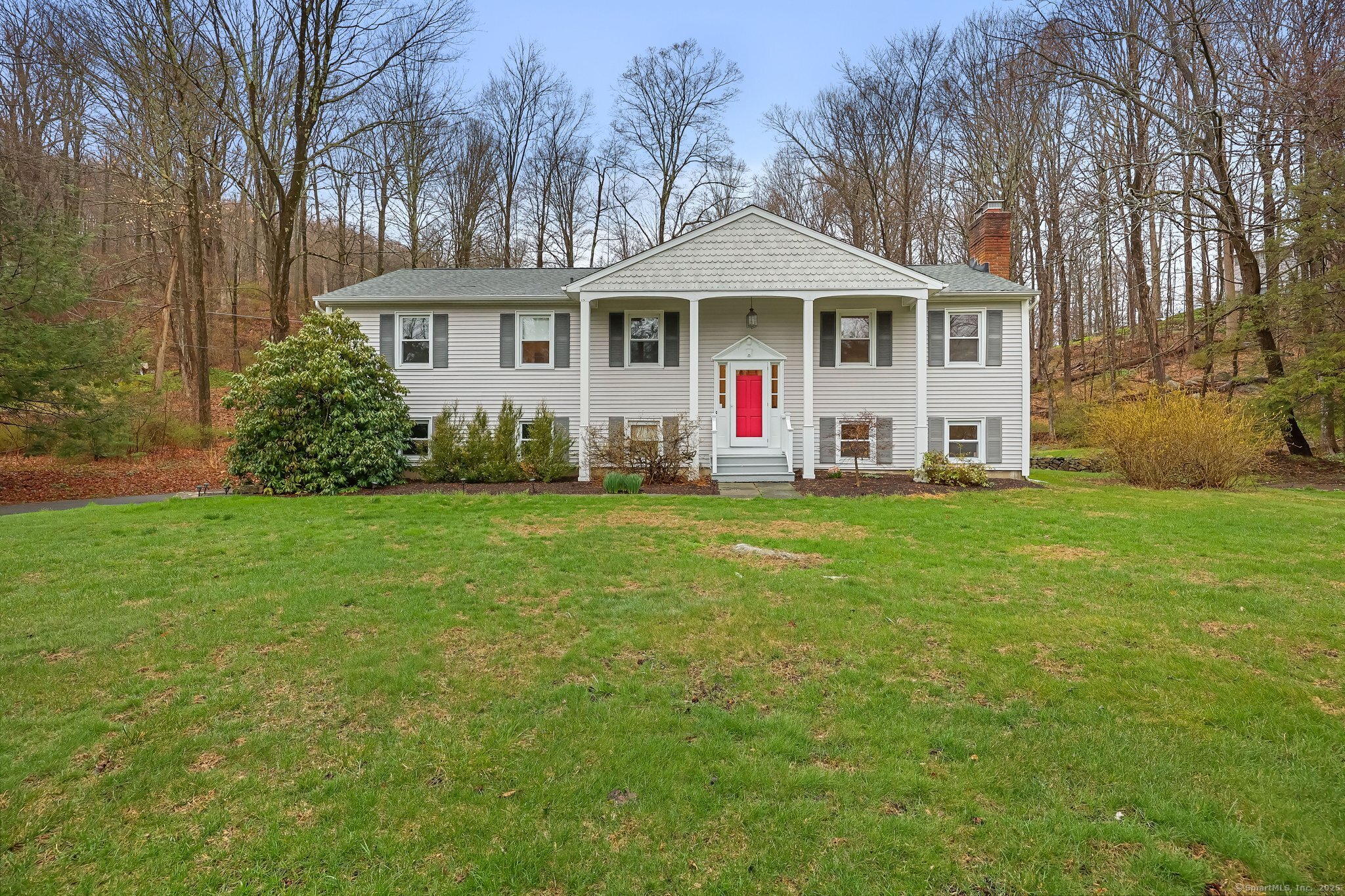 97 Tackora Trail Ridgefield CT 06877