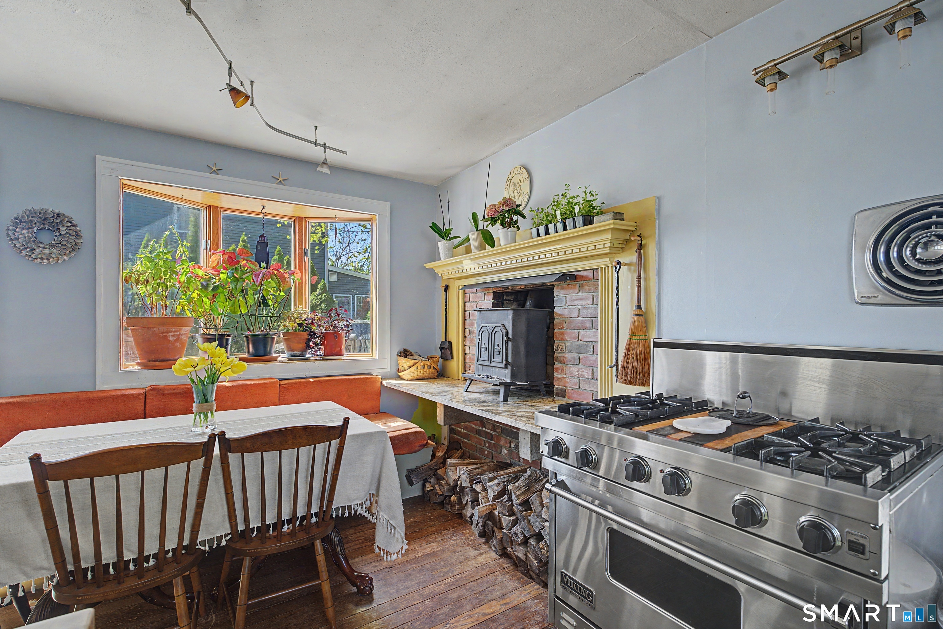 57 Grove Street Clinton CT 06413