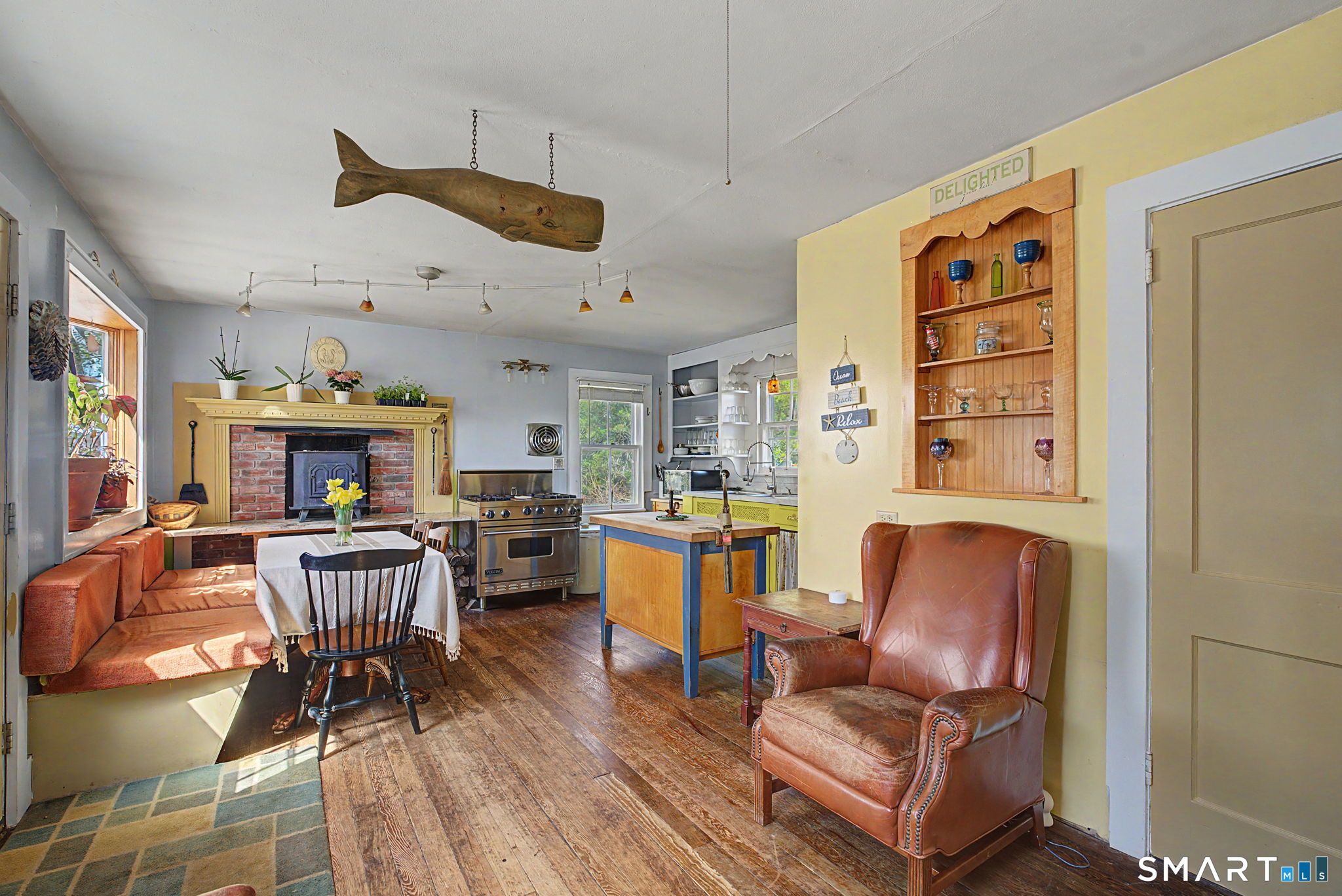 57 Grove Street Clinton CT 06413