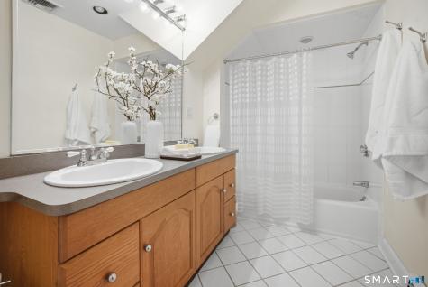 224 Homeland Street Fairfield CT 06825