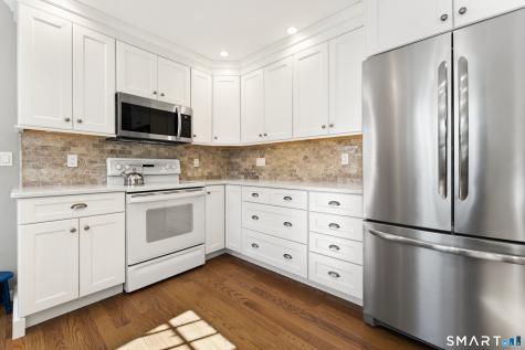 5 Autumn Ridge Road New Fairfield CT 06812