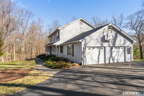 5 Autumn Ridge Road New Fairfield CT 06812