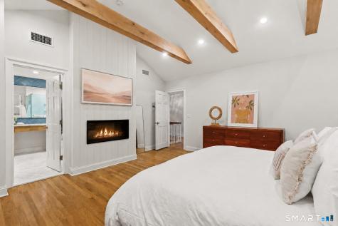 599 North Wilton Road New Canaan CT 06840