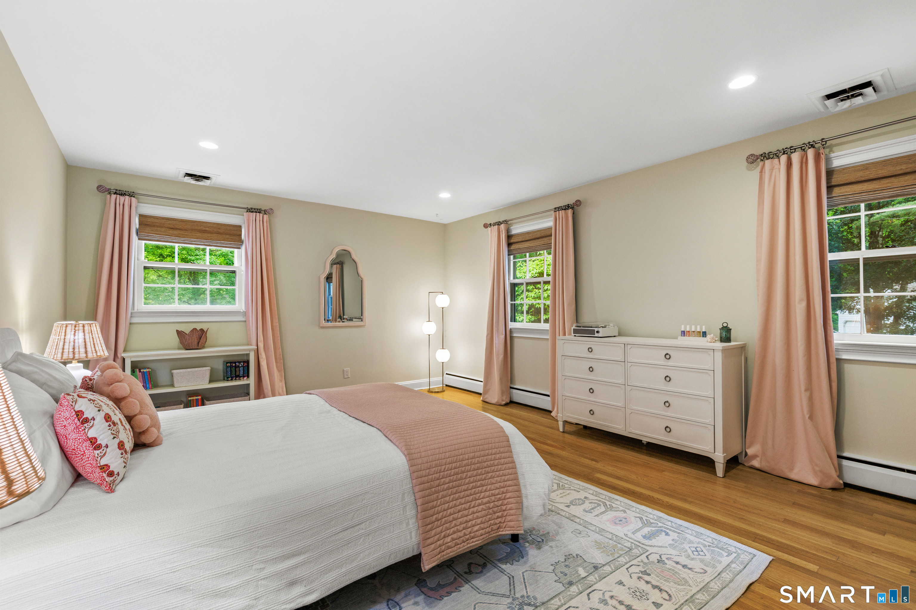 599 North Wilton Road New Canaan CT 06840