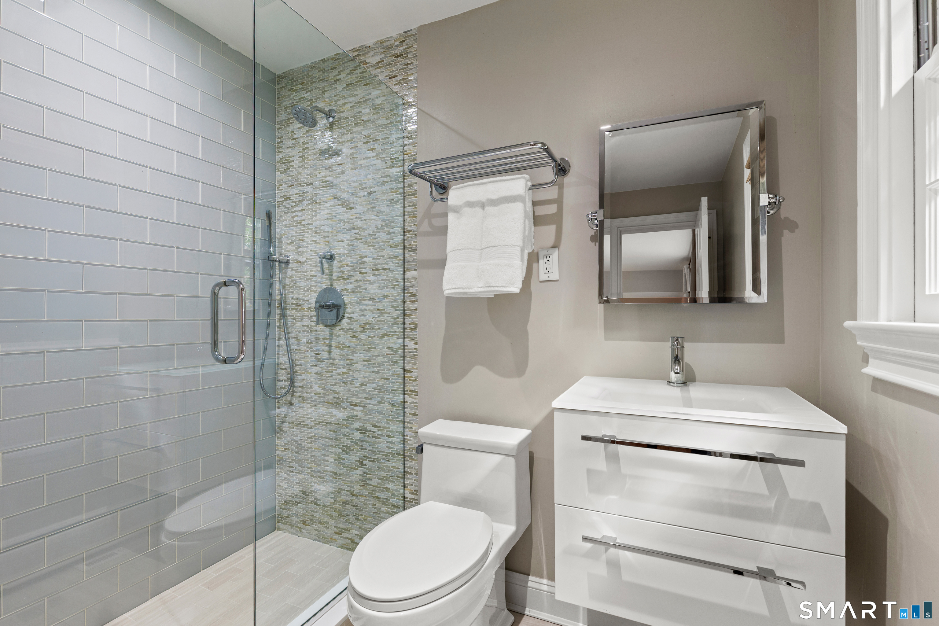 599 North Wilton Road New Canaan CT 06840