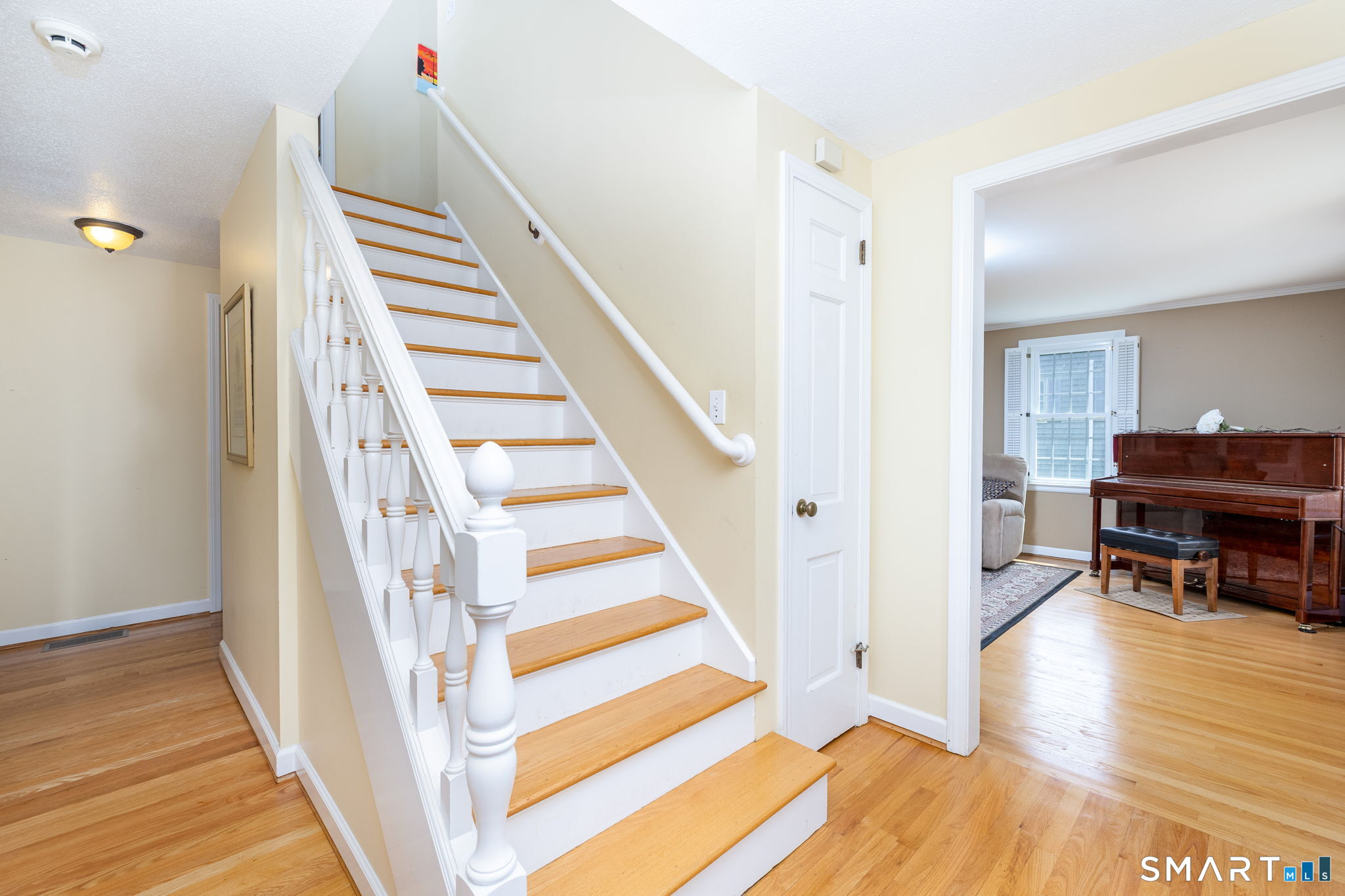 7 Lantern Lane Wethersfield CT 06109