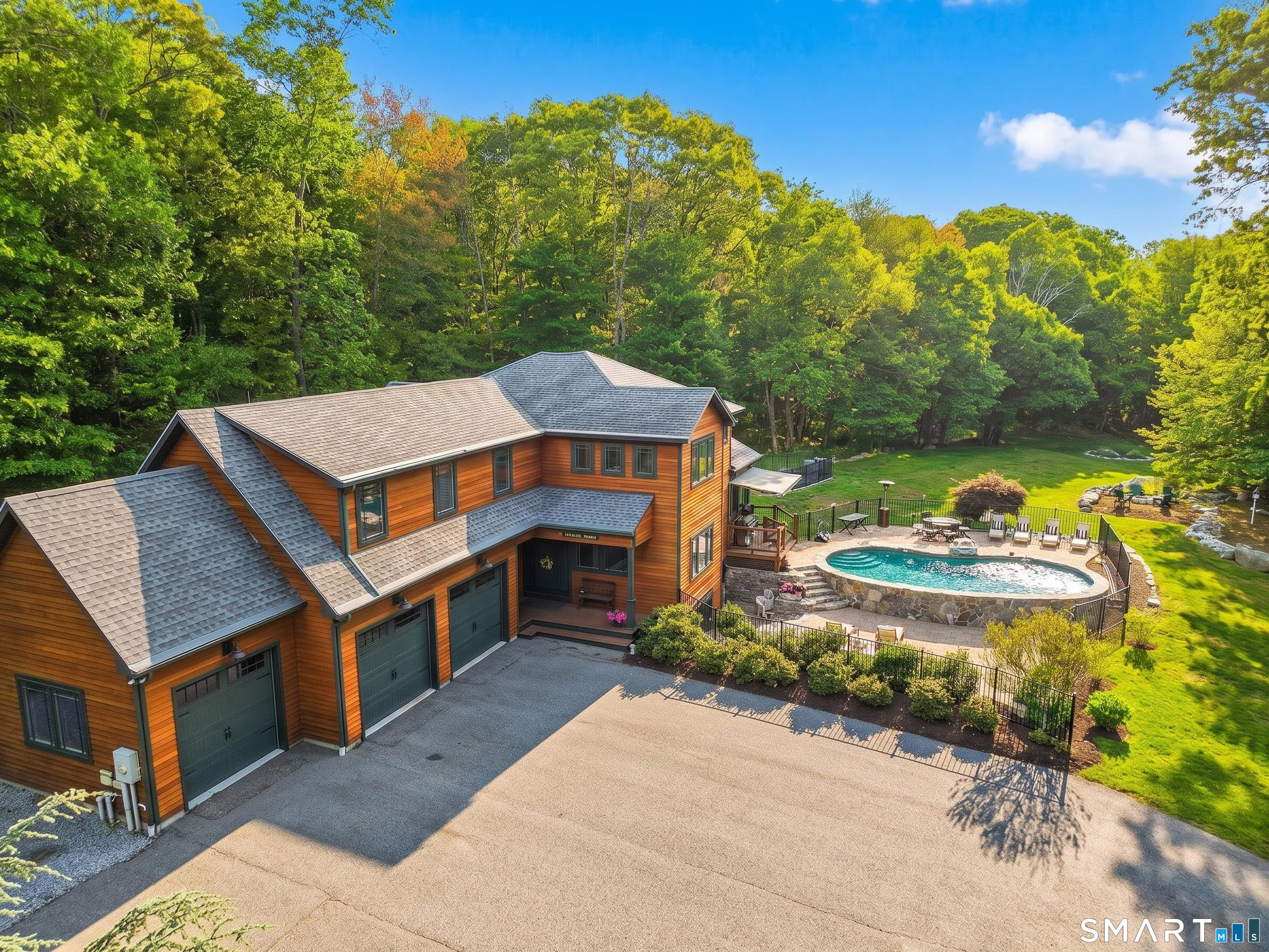 178 Great Neck Road Waterford CT 06385