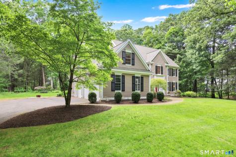 15 Spruce Lane Simsbury CT 06089