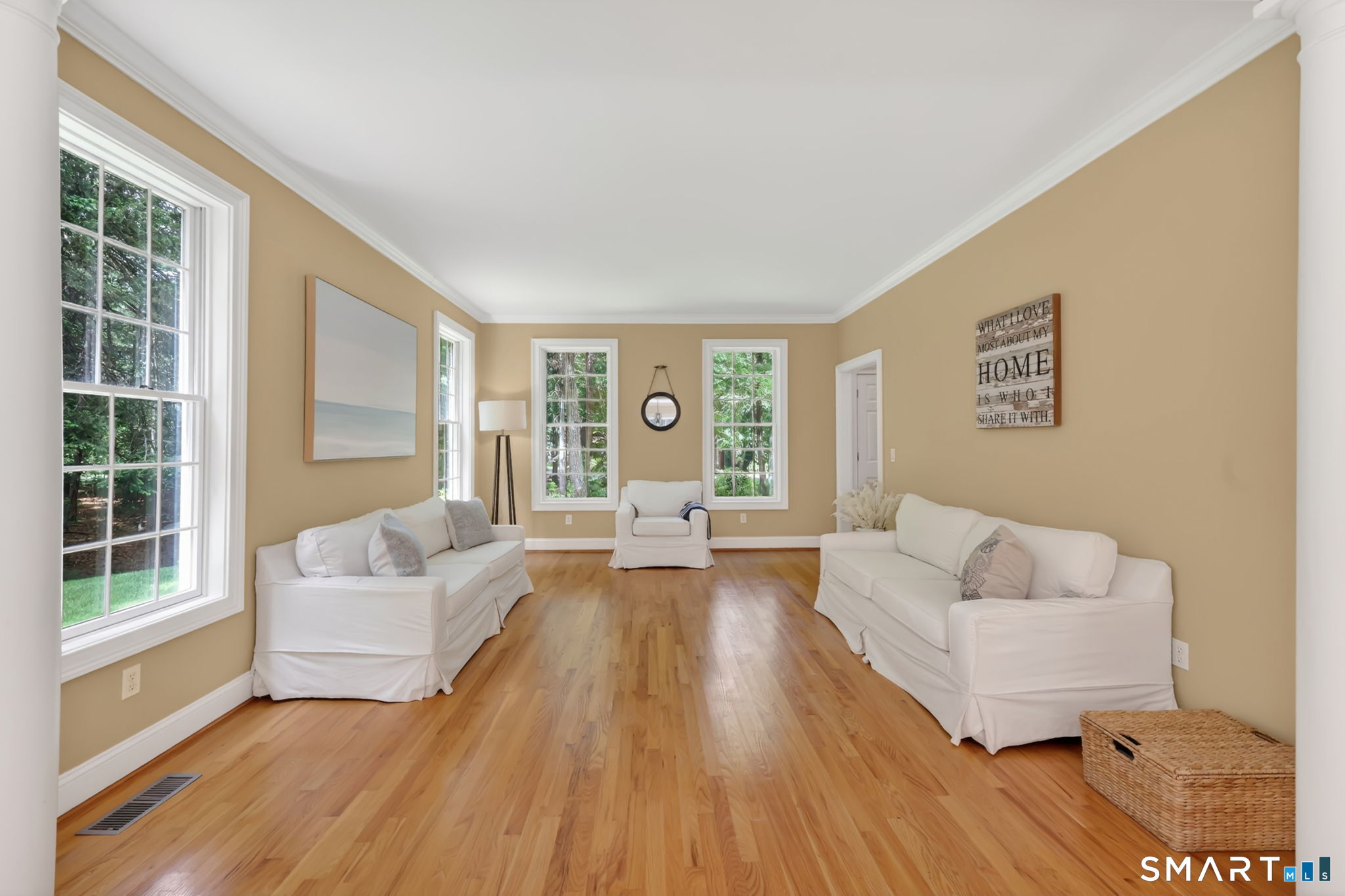 15 Spruce Lane Simsbury CT 06089
