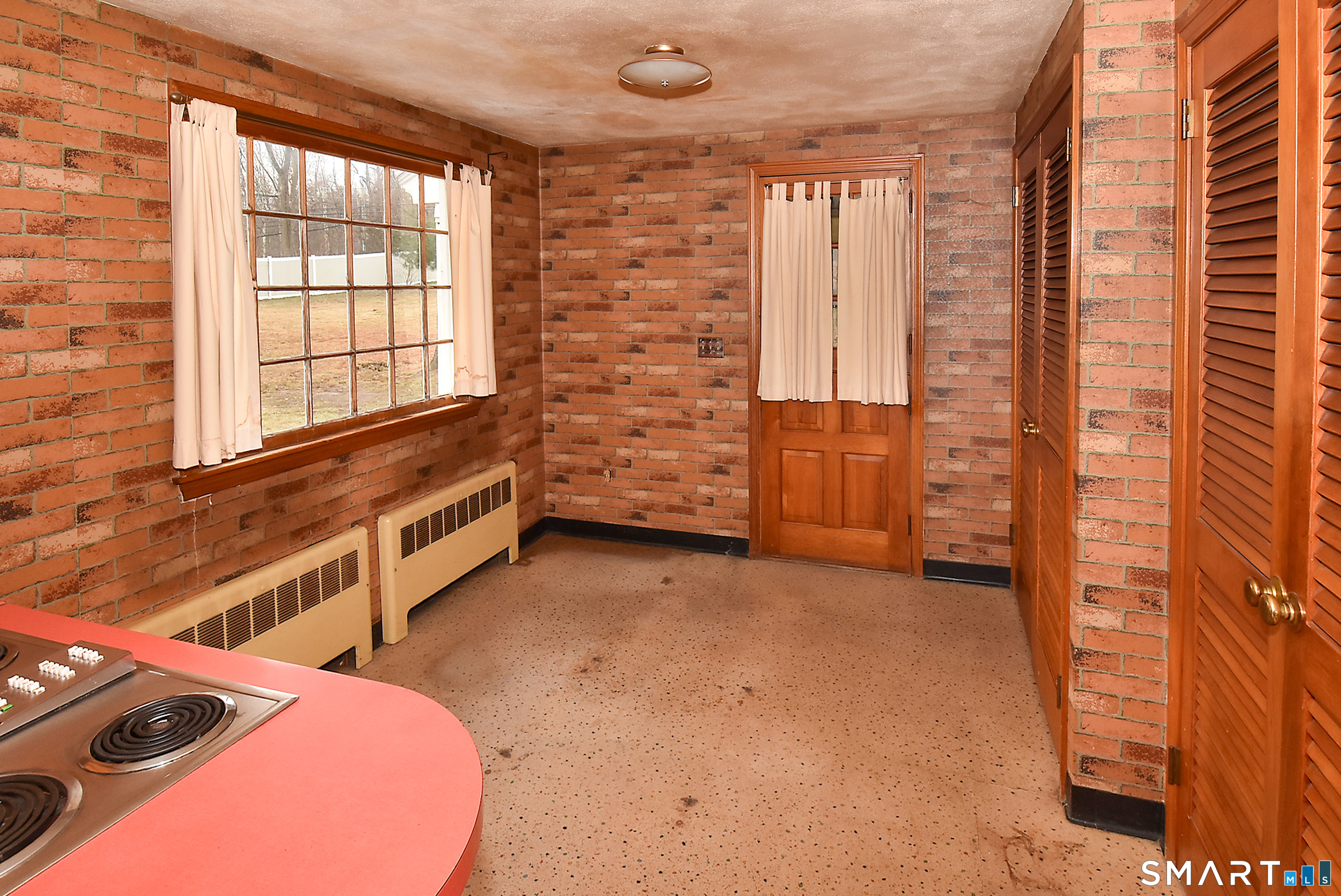 5 Lovelace Drive West Hartford CT 06117