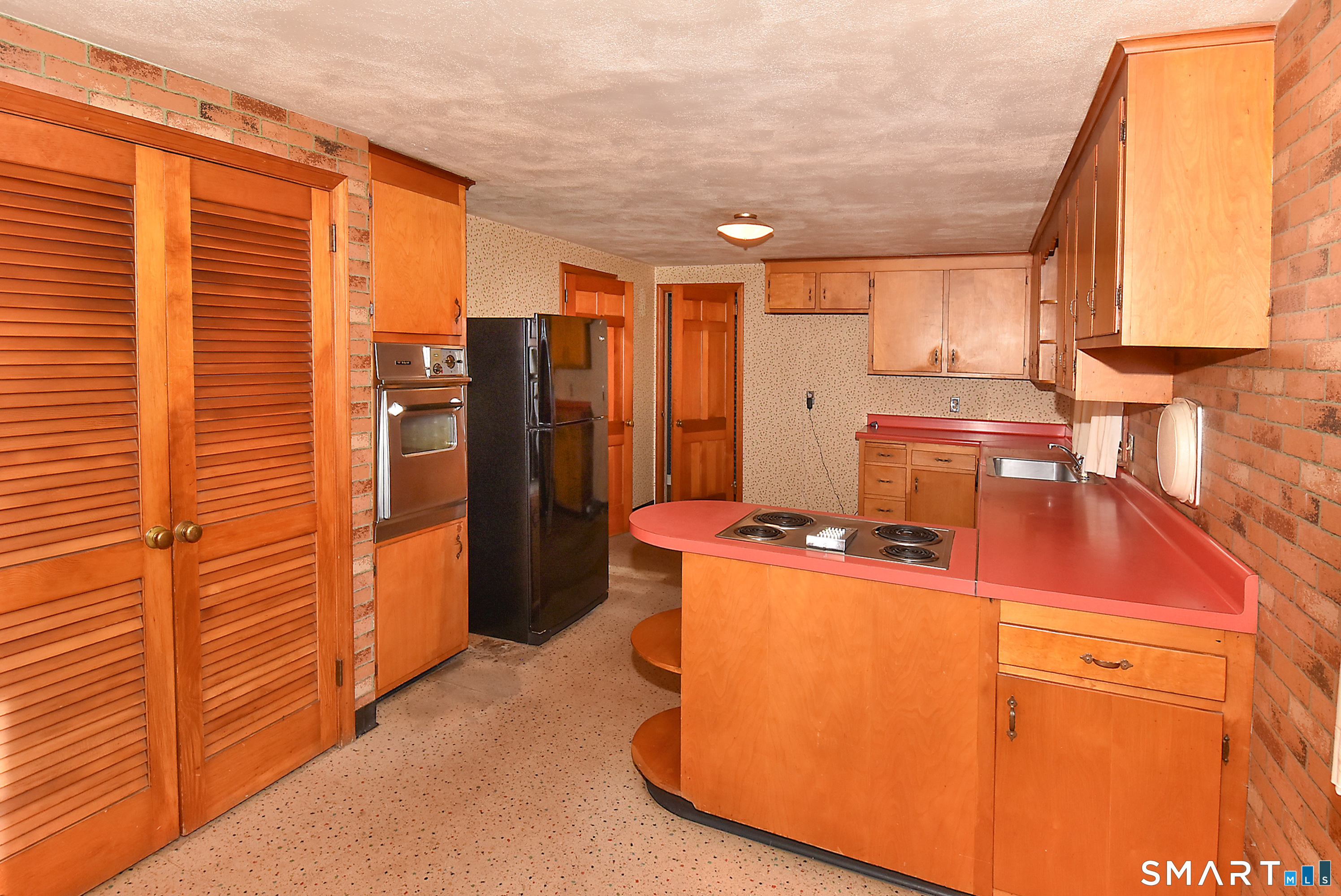 5 Lovelace Drive West Hartford CT 06117