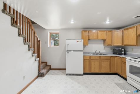32 Cedar Lane Montville CT 06382