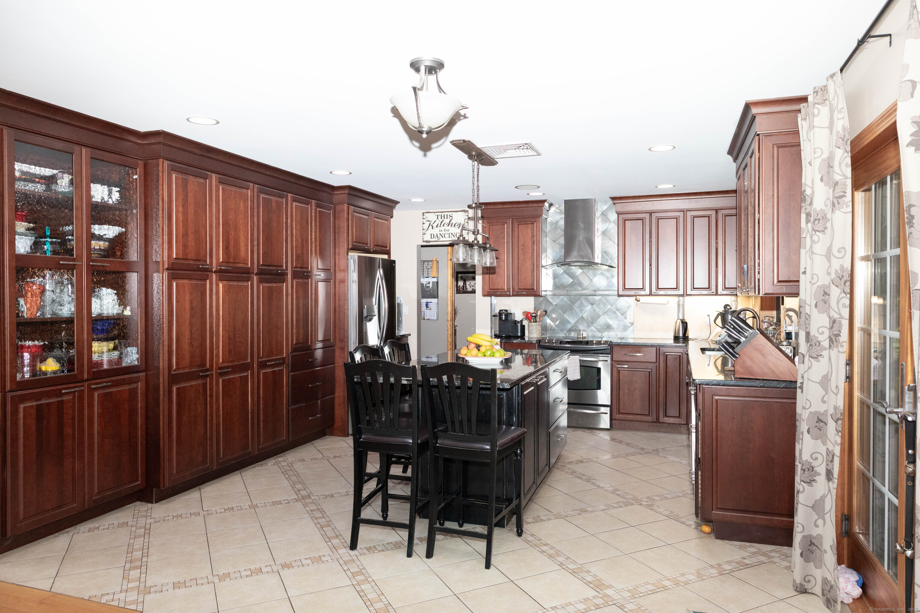 61 Pine Hollow Drive Southington CT 06489