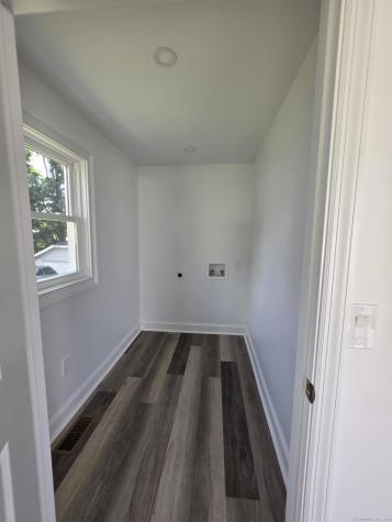 62 Davis Street Danbury CT 06810