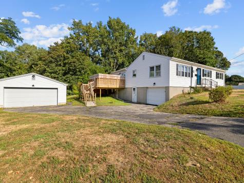 19 Cove Drive East Lyme CT 06357