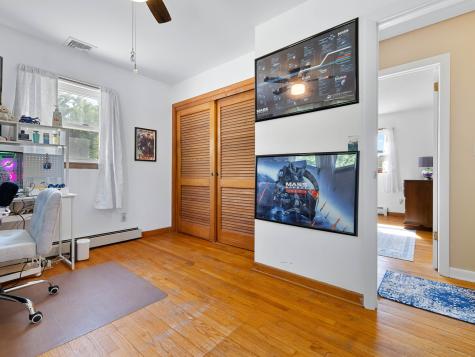 19 Cove Drive East Lyme CT 06357