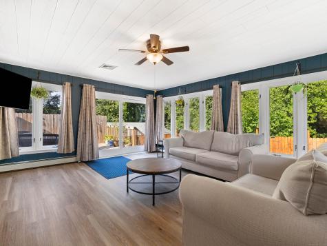 19 Cove Drive East Lyme CT 06357