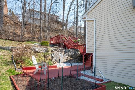 23 Fleetwood Drive Danbury CT 06810