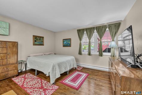 23 Fleetwood Drive Danbury CT 06810