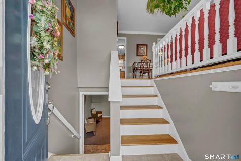 23 Fleetwood Drive Danbury CT 06810