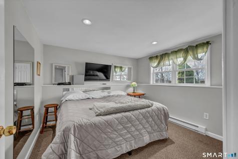 23 Fleetwood Drive Danbury CT 06810