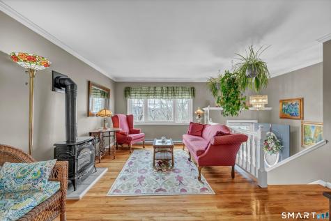 23 Fleetwood Drive Danbury CT 06810