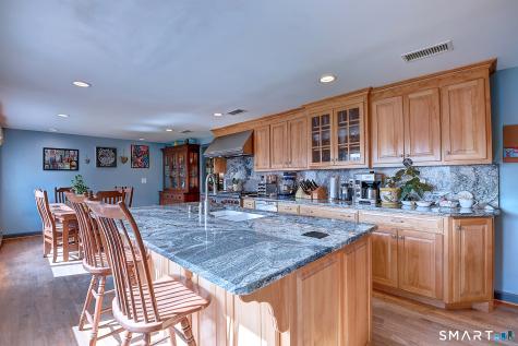410 Westwood Hill Wethersfield CT 06109