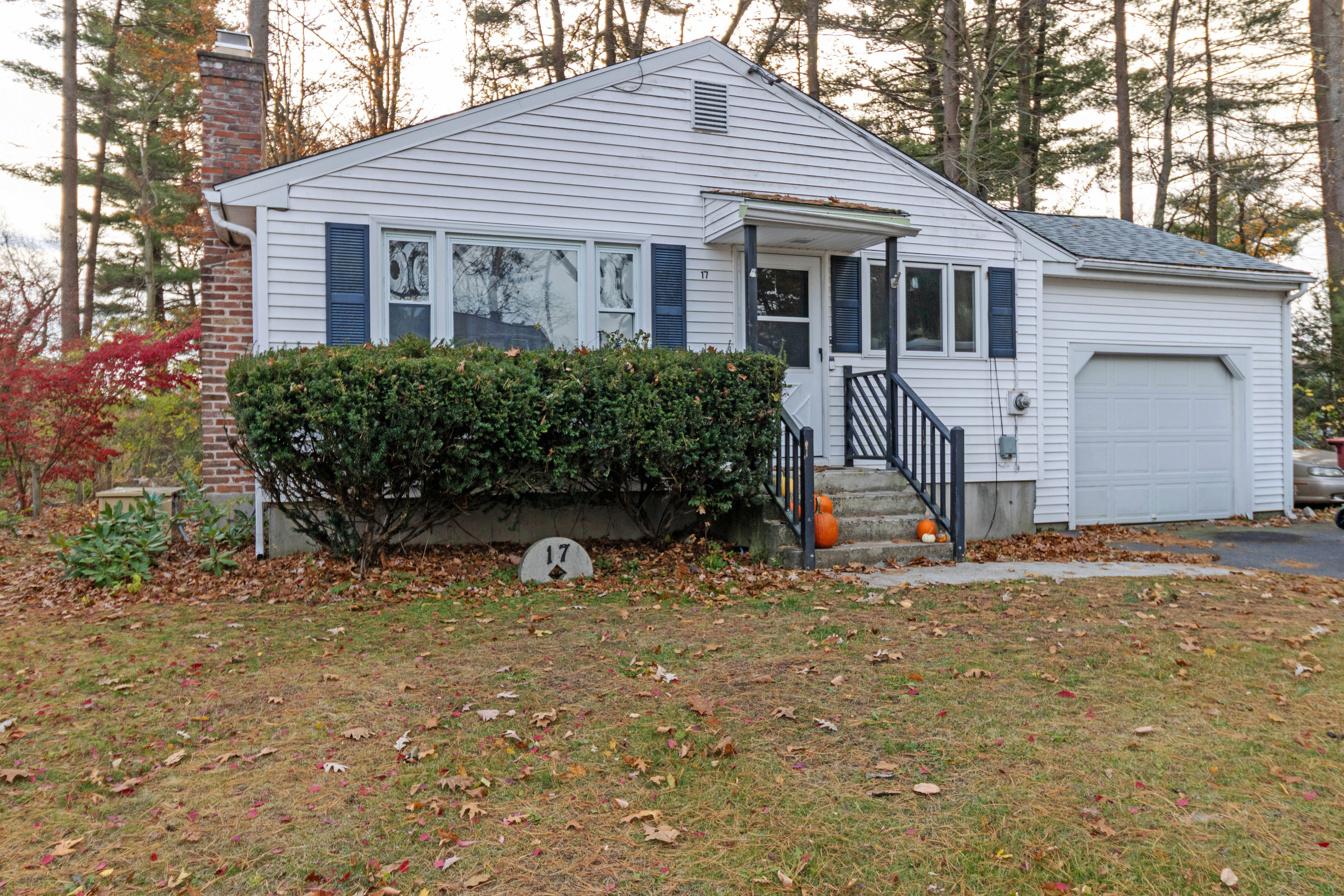 17 Pine Drive Farmington CT 06085
