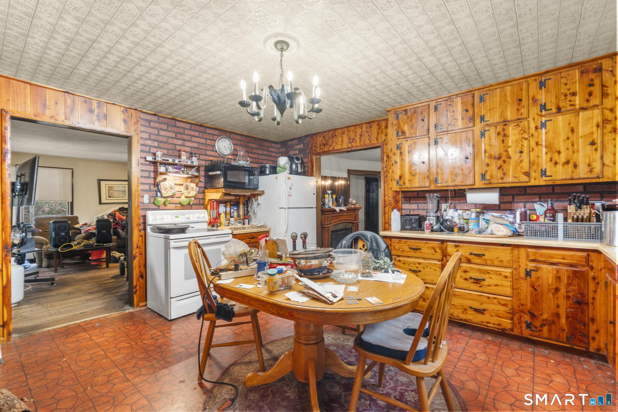280-C Killingly Road Pomfret CT 06259