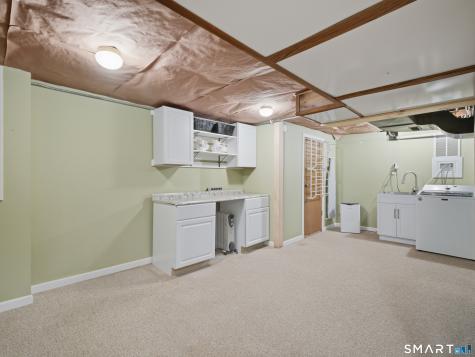 2409 Albany Avenue West Hartford CT 06117