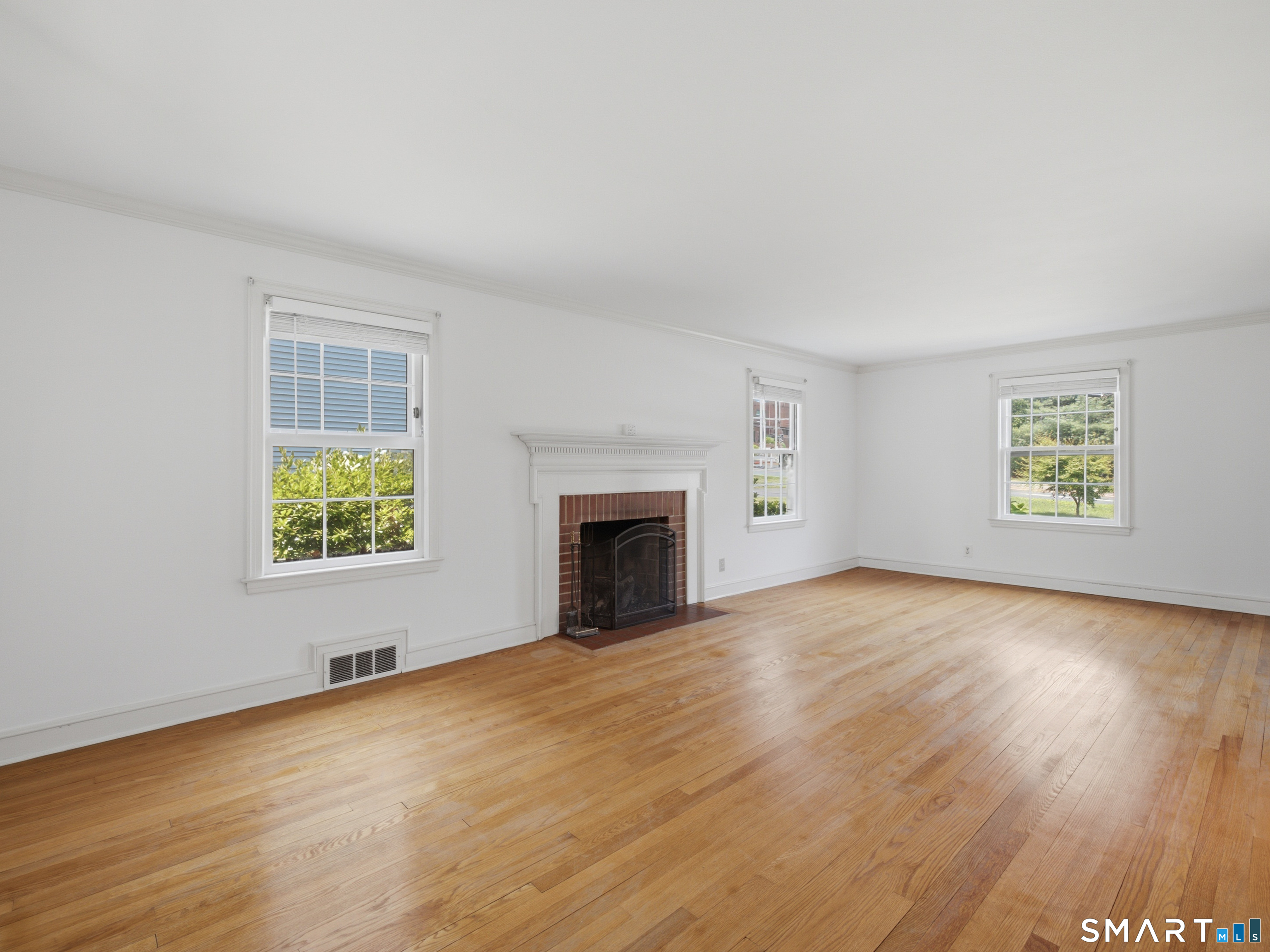 2409 Albany Avenue West Hartford CT 06117
