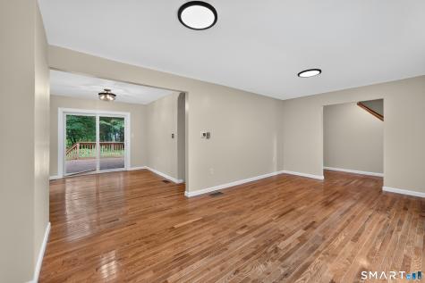 11 Glover Avenue Old Lyme CT 06371