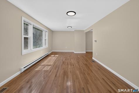 11 Glover Avenue Old Lyme CT 06371