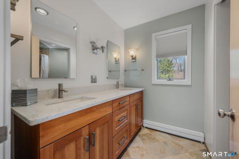 54 Wilbur Road Stonington CT 06378