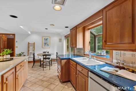 74 Mountain Spring Road Farmington CT 06032
