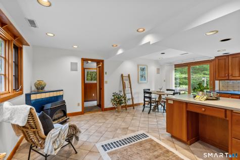 74 Mountain Spring Road Farmington CT 06032