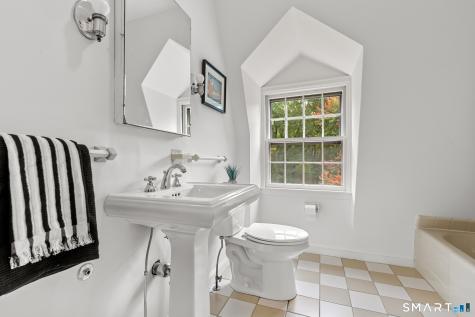 74 Mountain Spring Road Farmington CT 06032