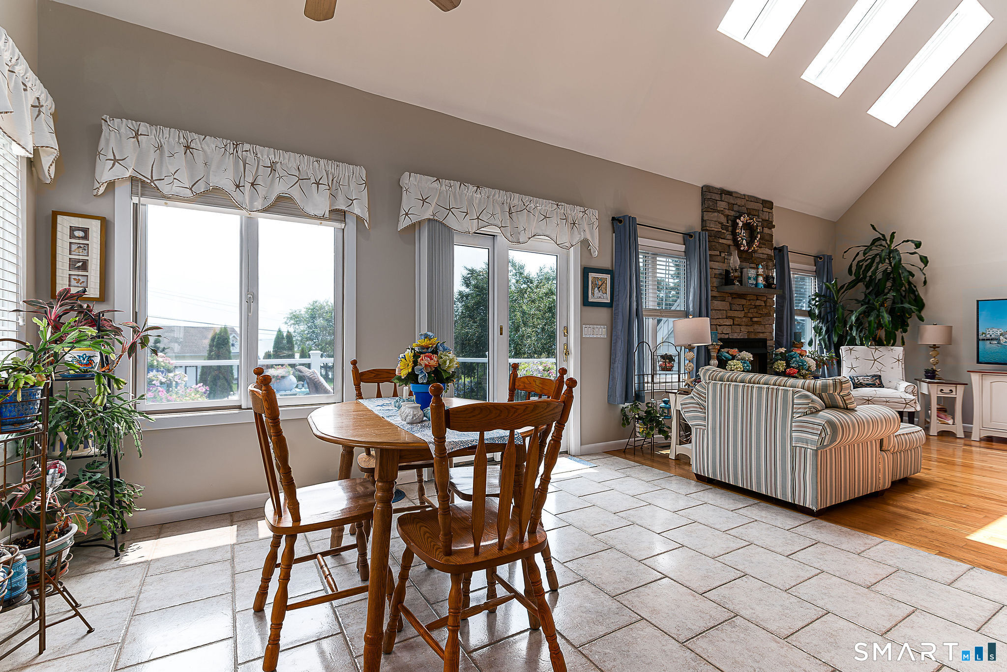 7 Windward Way Waterford CT 06385