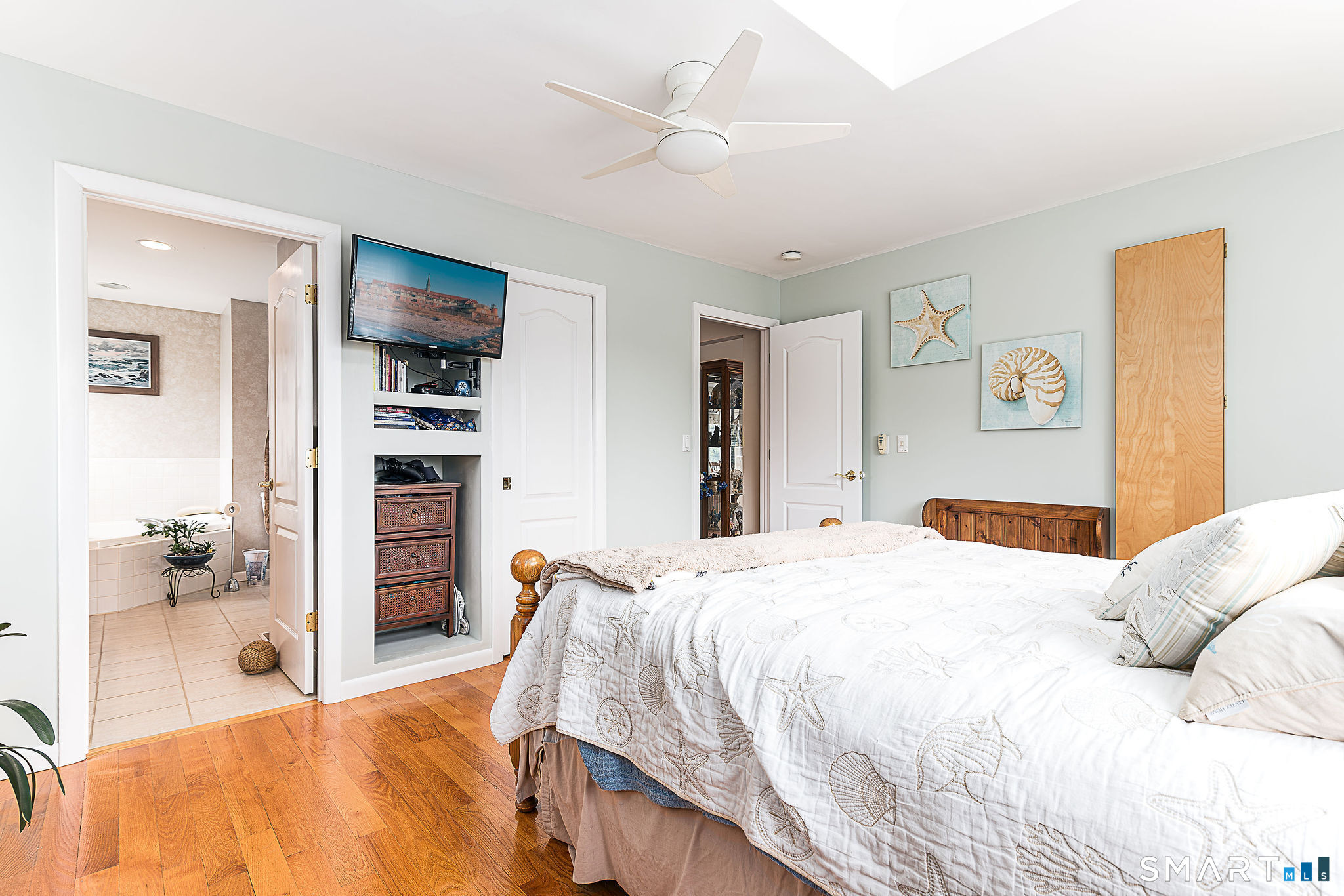 7 Windward Way Waterford CT 06385