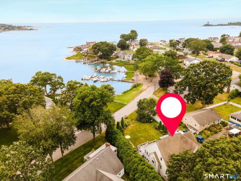 7 Windward Way Waterford CT 06385