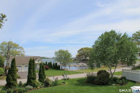 7 Windward Way Waterford CT 06385