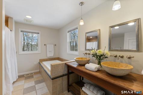 29 Richmond Drive Darien CT 06820