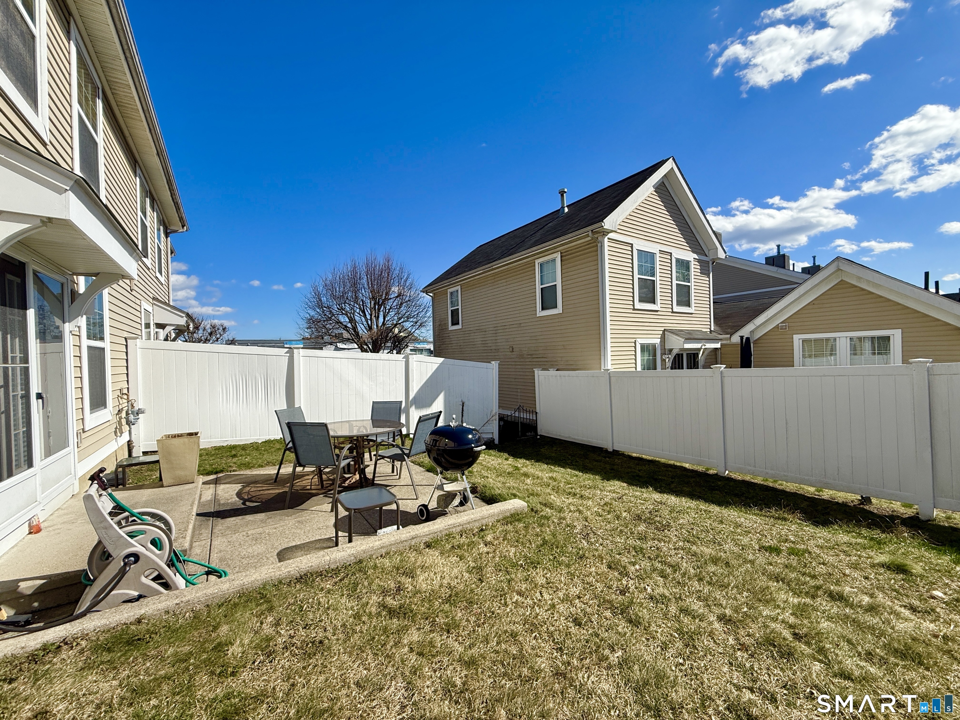 46 Young Dixon Way Stamford CT 06902