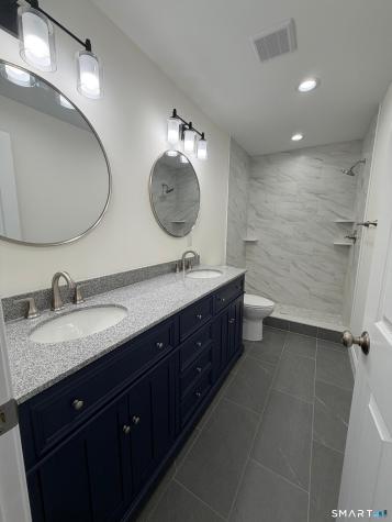21 Laurel Avenue Plymouth CT 06786