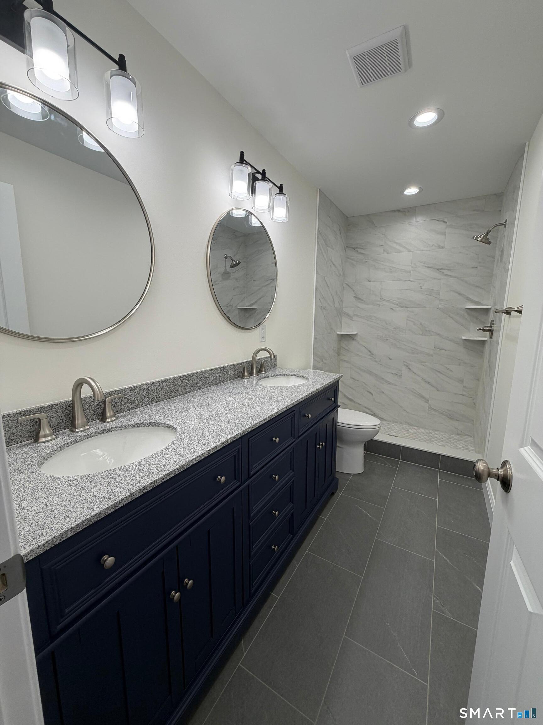 21 Laurel Avenue Plymouth CT 06786