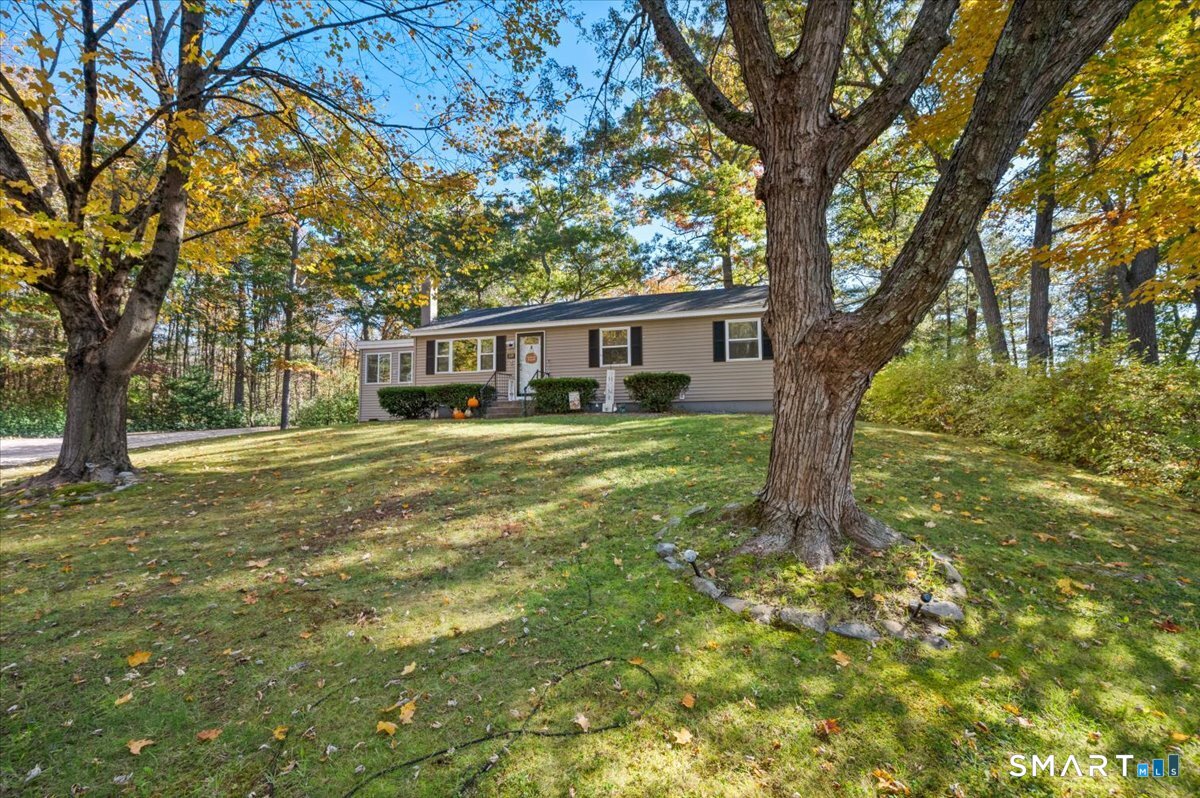 149 Bibeault Street Putnam CT 06260