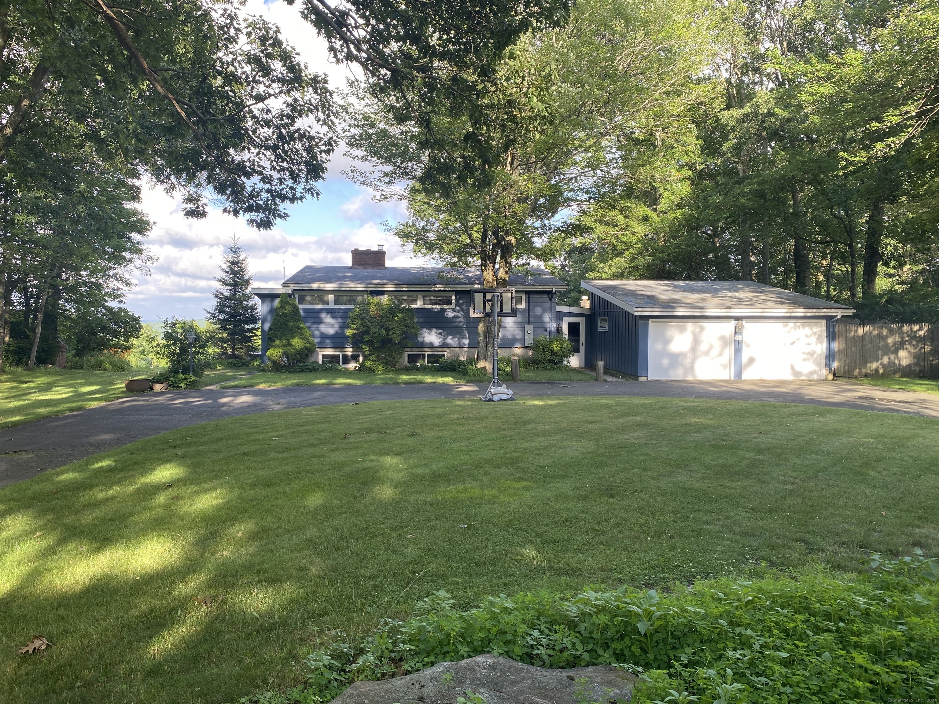 48 Savarese Lane Burlington CT 06013