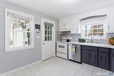 42 Sunset Road Newington CT 06111