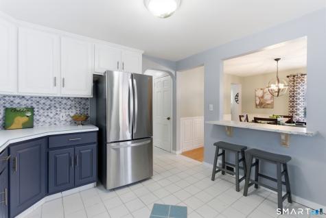 42 Sunset Road Newington CT 06111