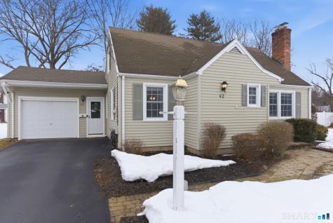 42 Sunset Road Newington CT 06111